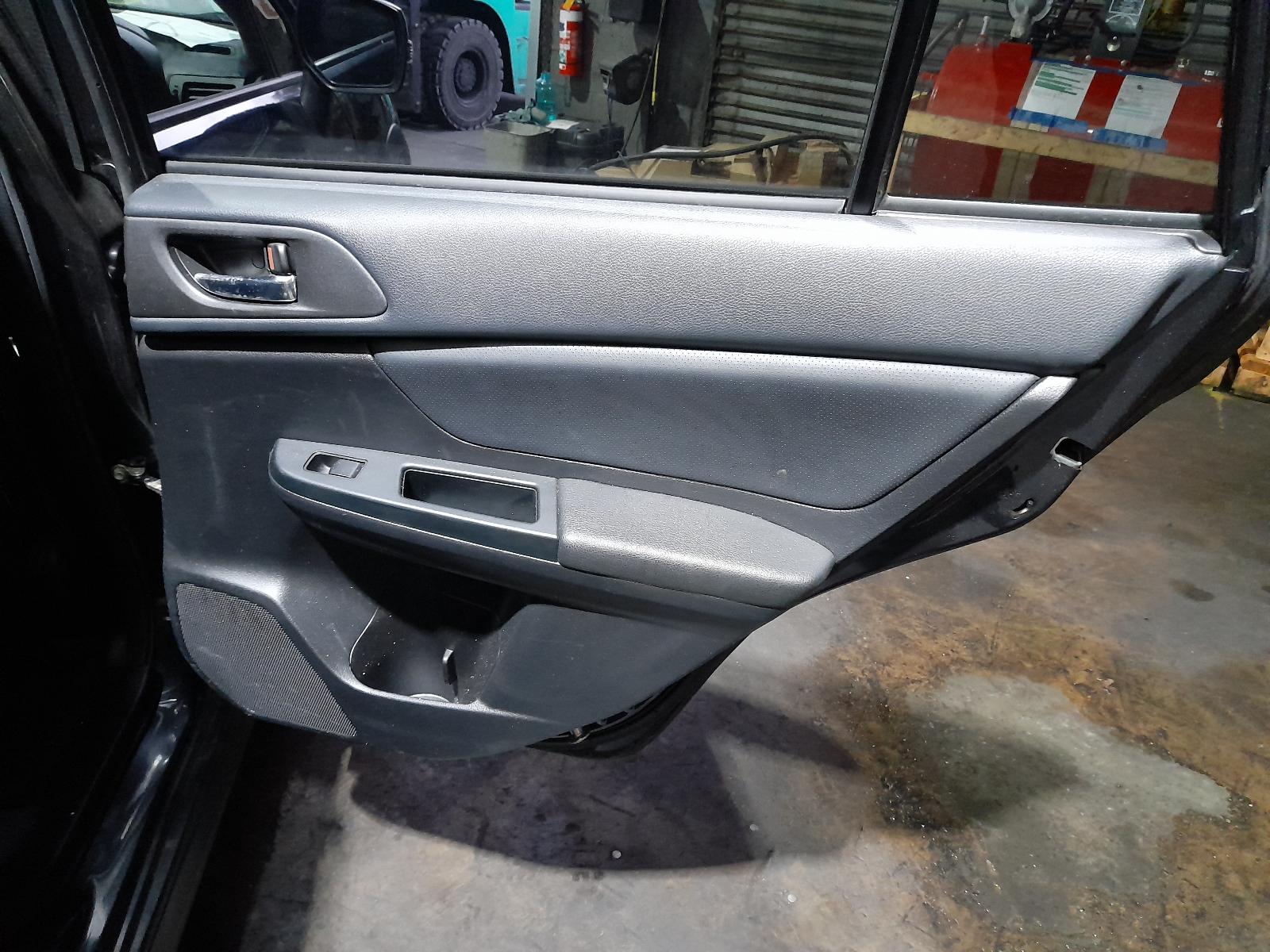 View Auto part Door/Boot/Gate Lock Subaru Xv 2013