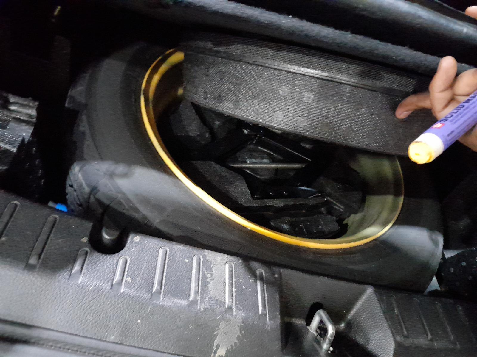 View Auto part Door/Boot/Gate Lock Subaru Xv 2013