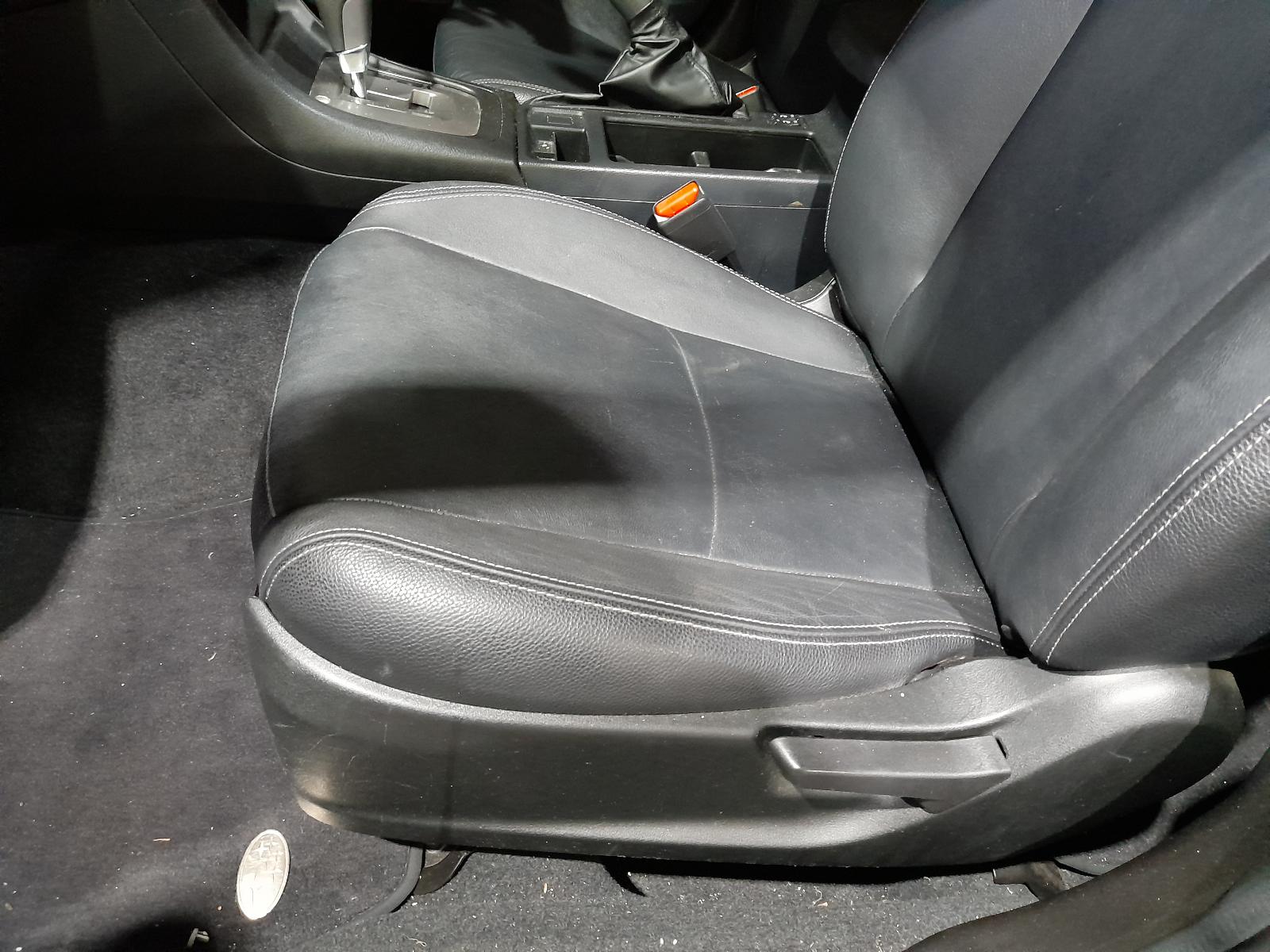 View Auto part Door/Boot/Gate Lock Subaru Xv 2013