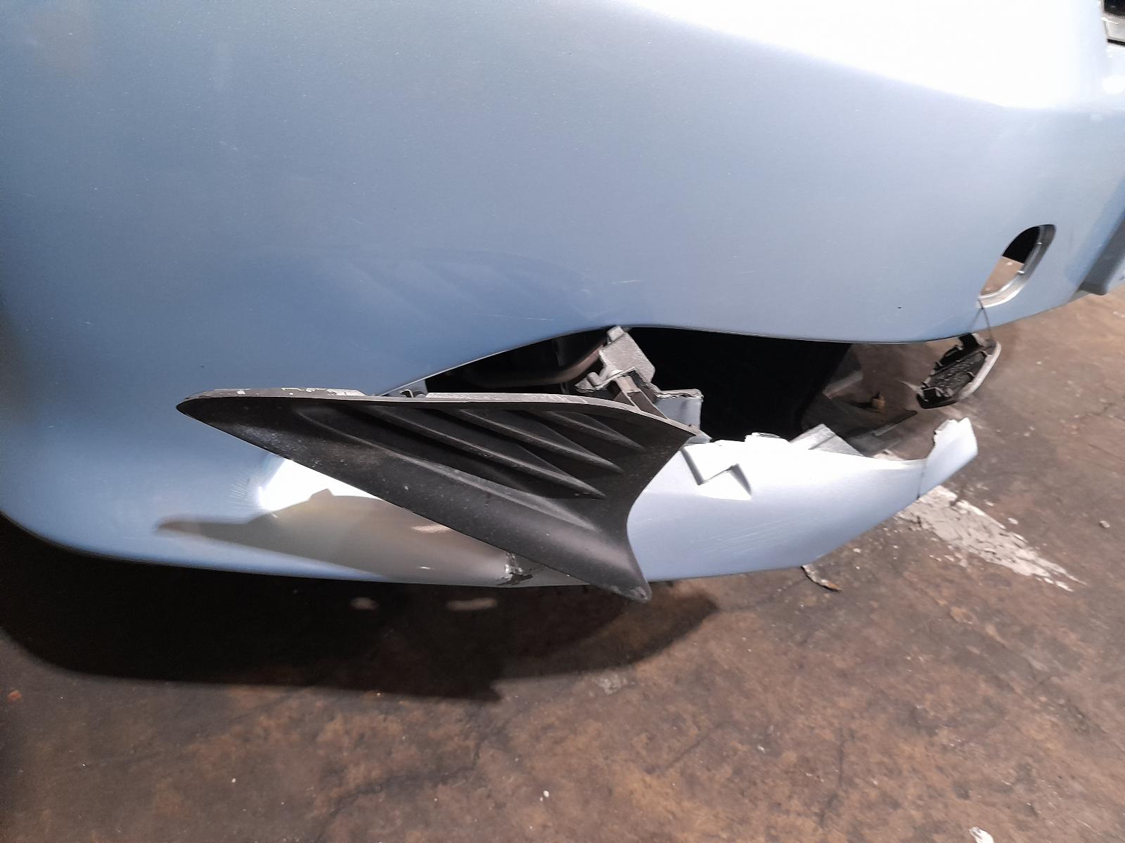 View Auto part Radiator Toyota Aurion 2013