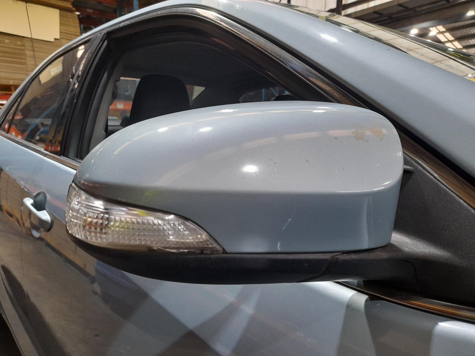 View Auto part Radiator Toyota Aurion 2013