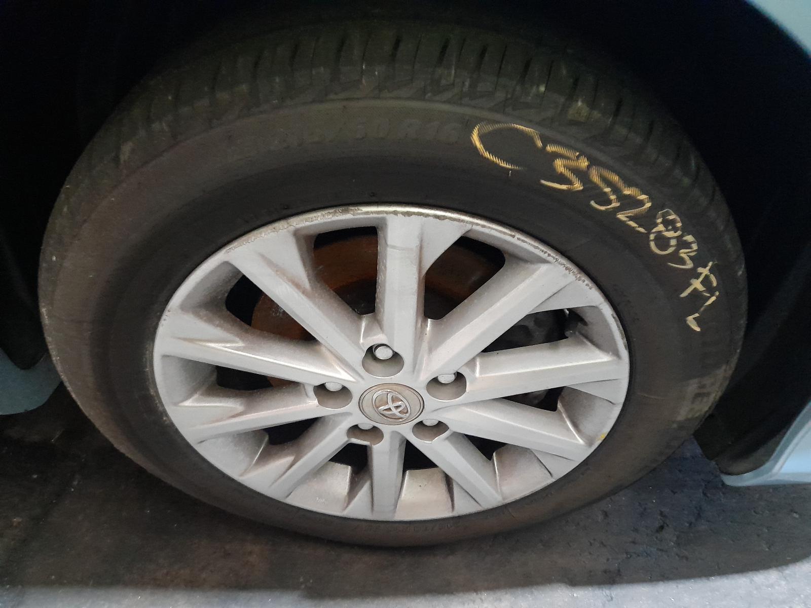 View Auto part Radiator Toyota Aurion 2013