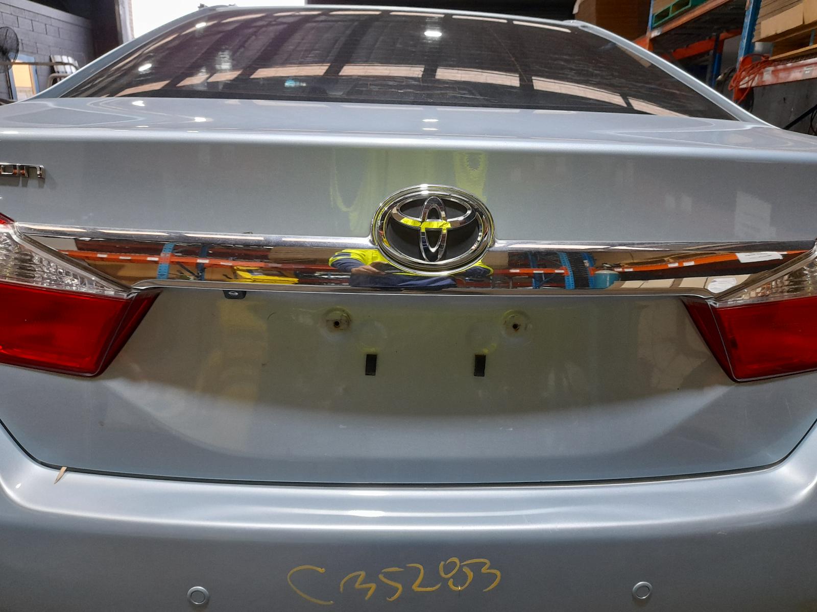 View Auto part Radiator Toyota Aurion 2013