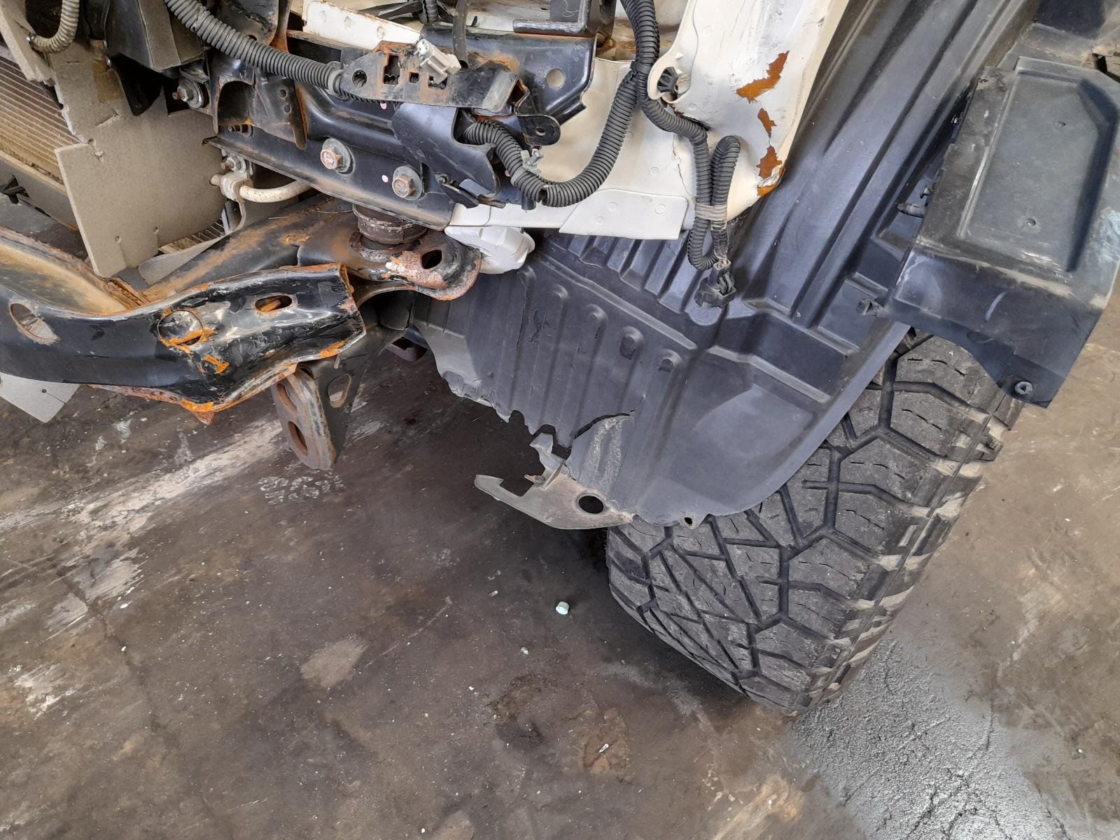 2014 Nissan Navara Radiator View Auto part Radiator Nissan Navara 2014