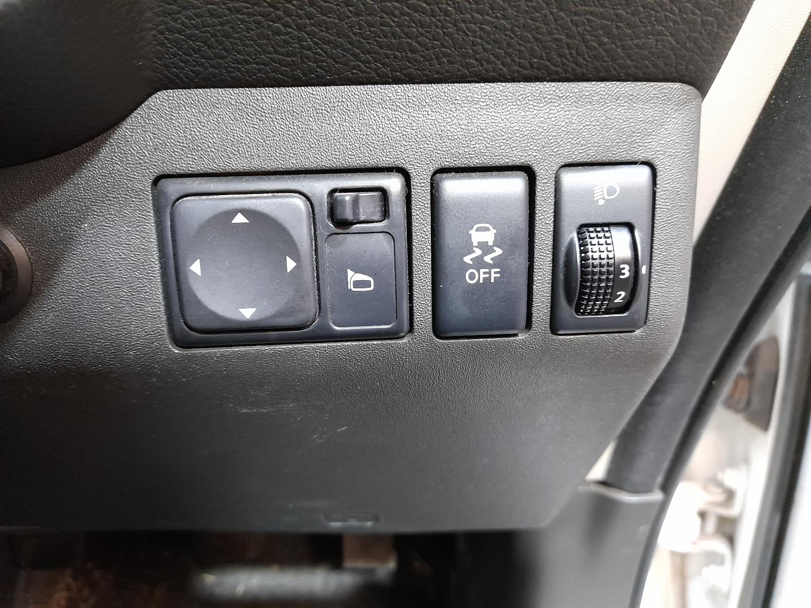 2014 Nissan Navara Radiator View Auto part Radiator Nissan Navara 2014