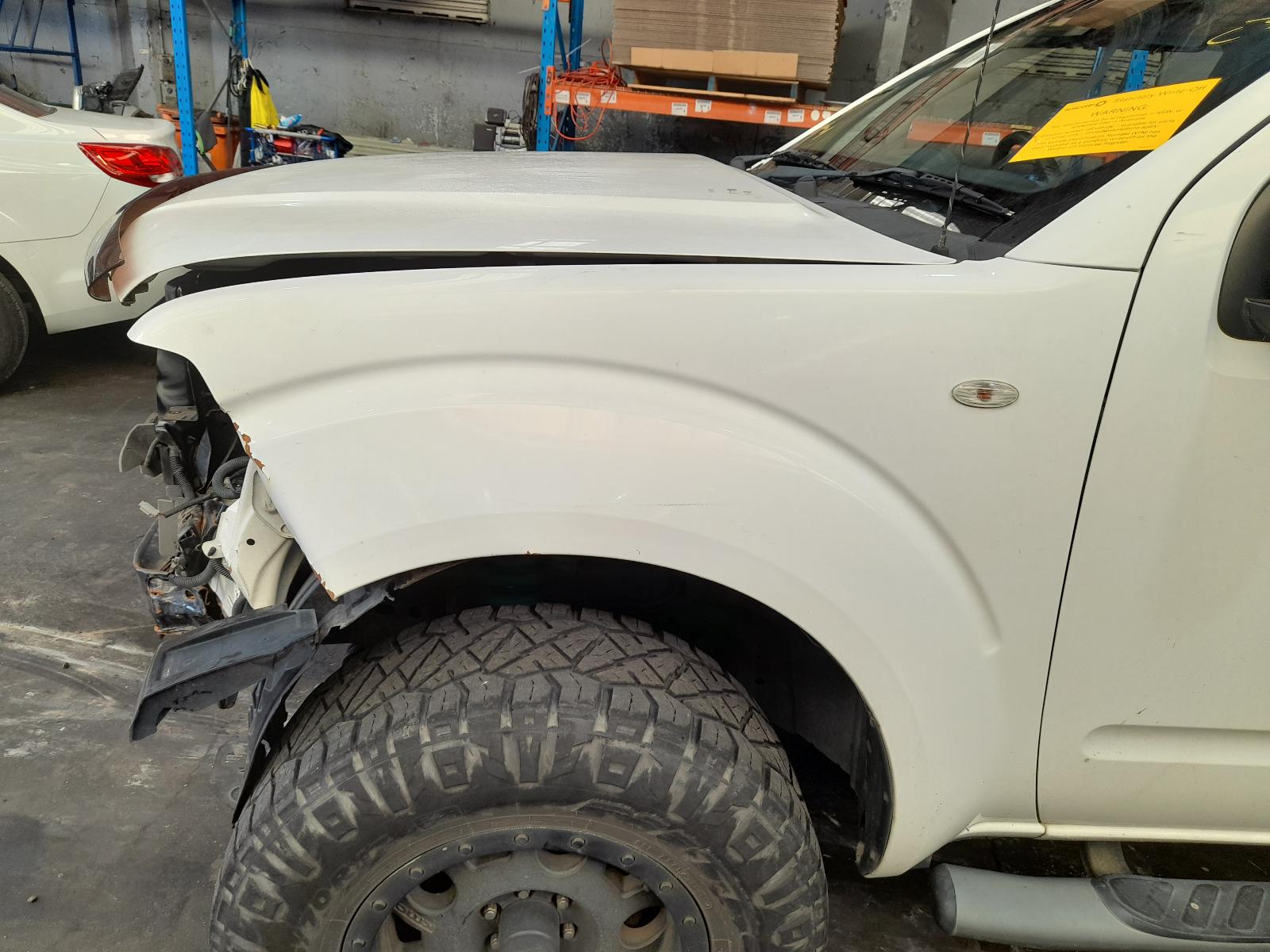 2014 Nissan Navara Radiator View Auto part Radiator Nissan Navara 2014