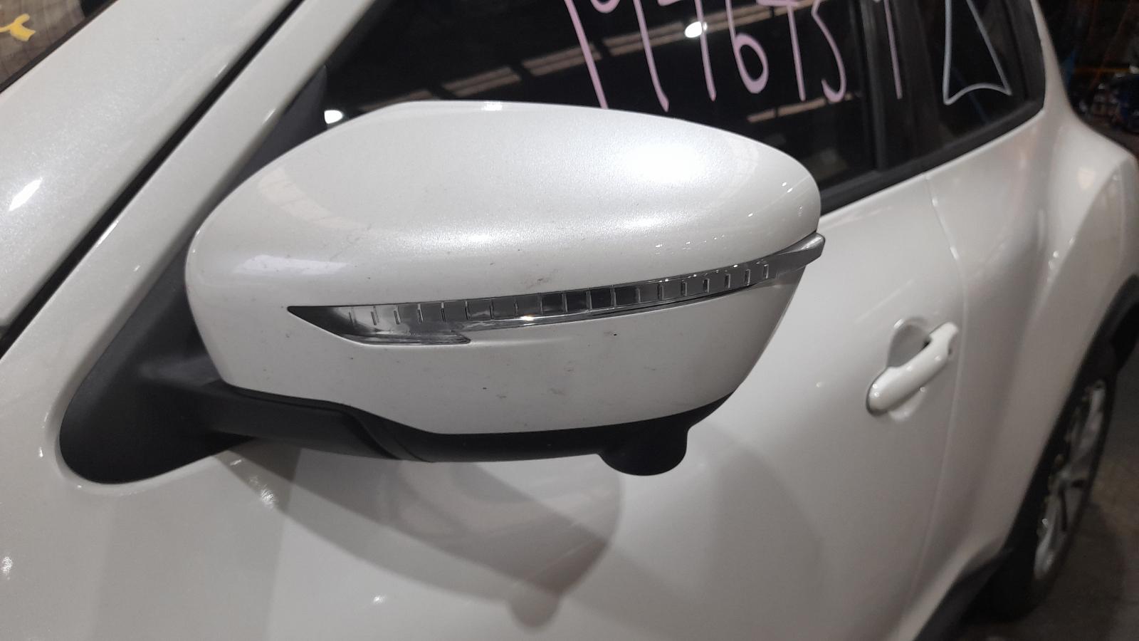 View Auto part Rear/Tailgate Glass Nissan Juke 2016