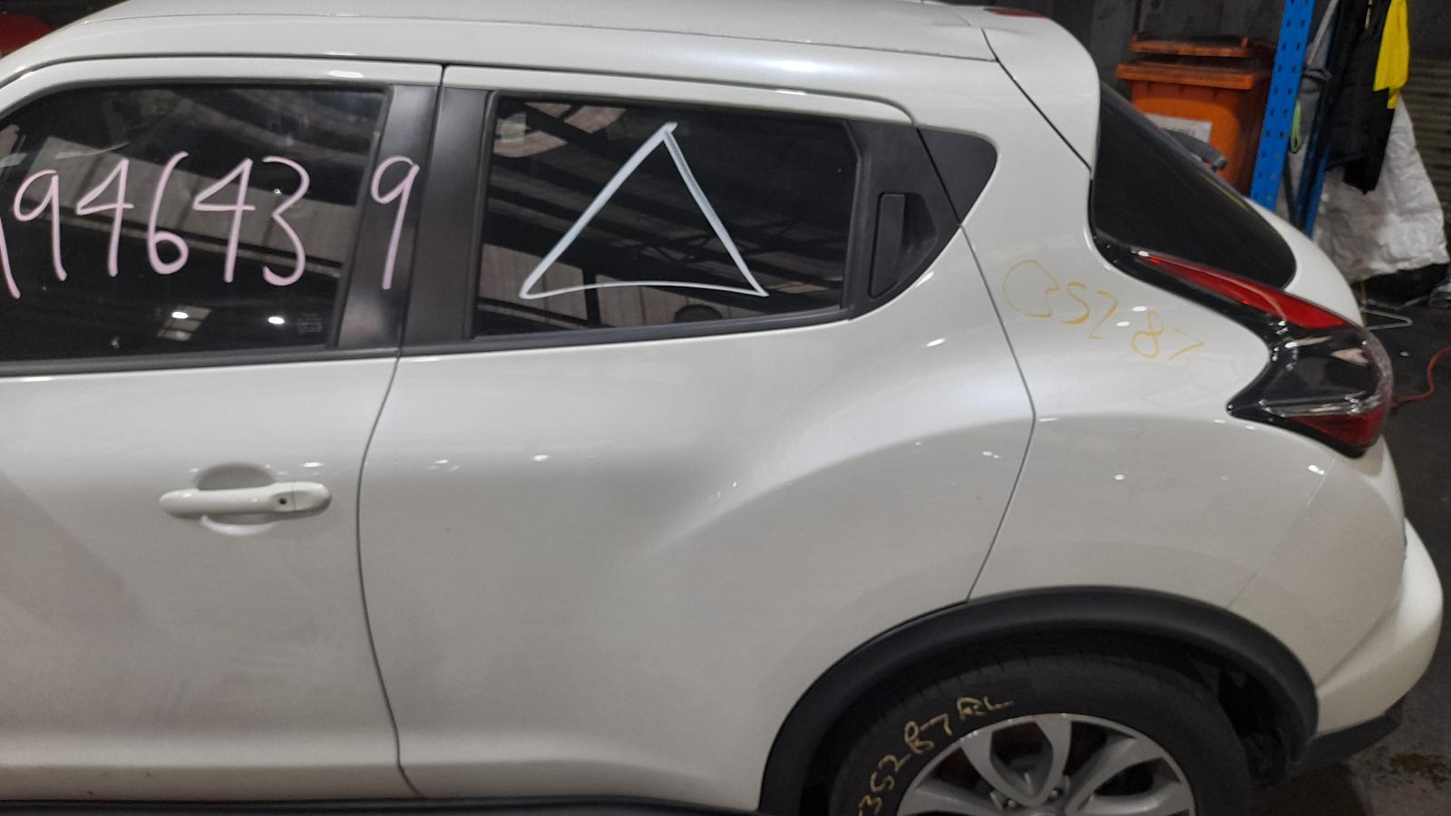 View Auto part Rear/Tailgate Glass Nissan Juke 2016