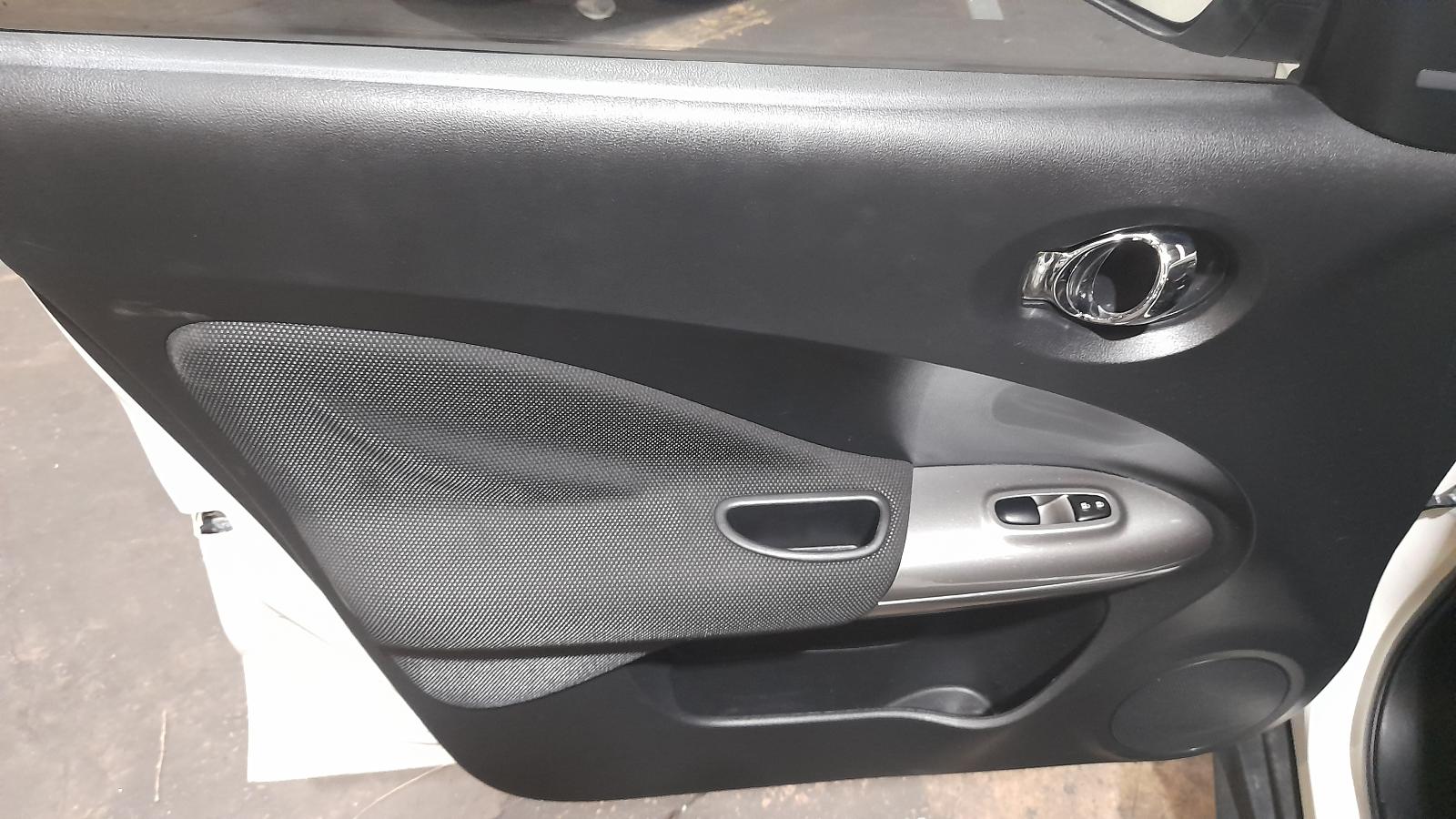 View Auto part Rear/Tailgate Glass Nissan Juke 2016