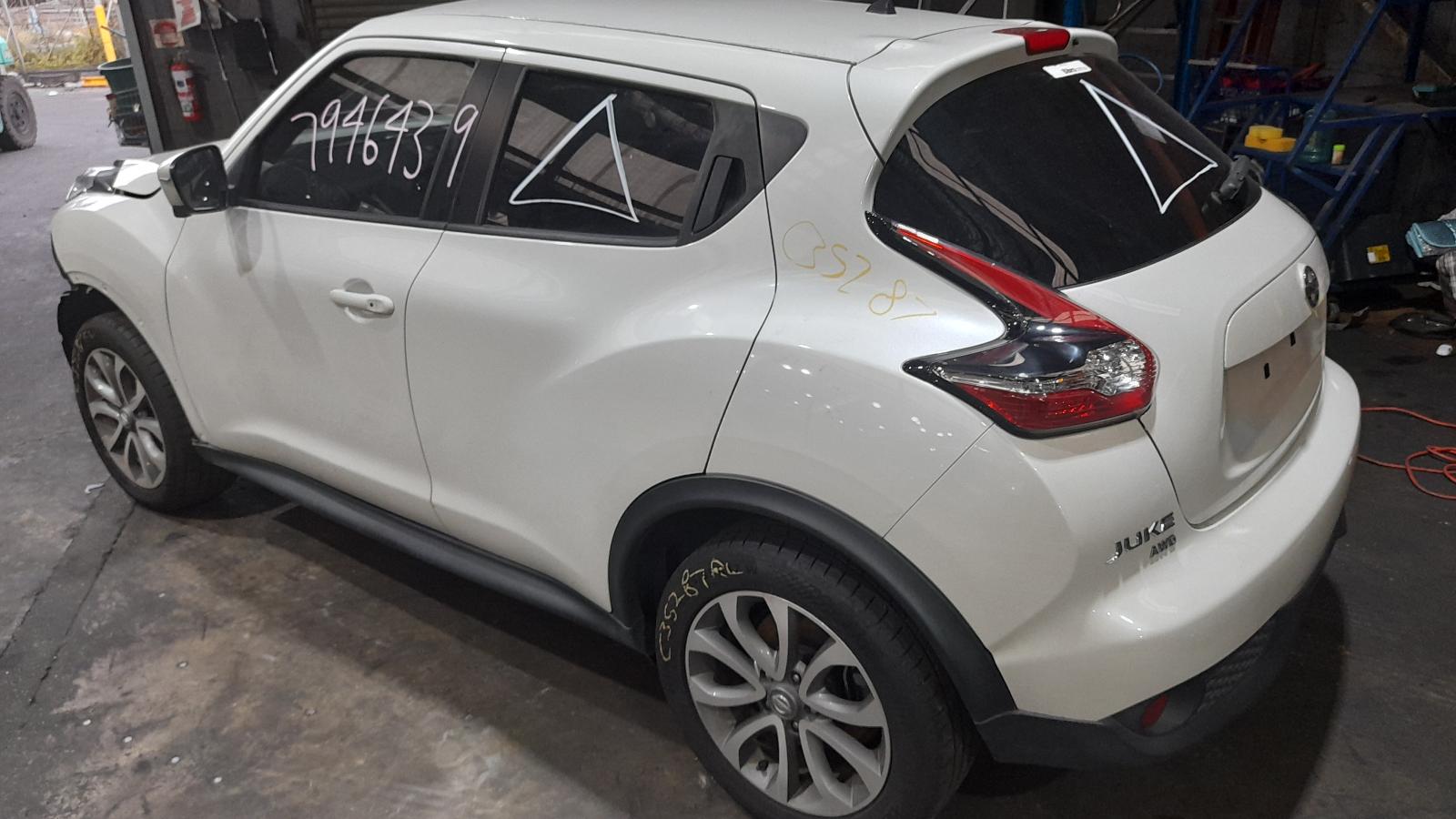 View Auto part Rear/Tailgate Glass Nissan Juke 2016