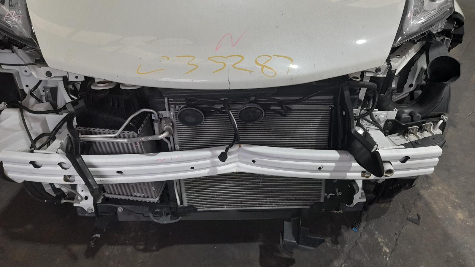 View Auto part Rear/Tailgate Glass Nissan Juke 2016