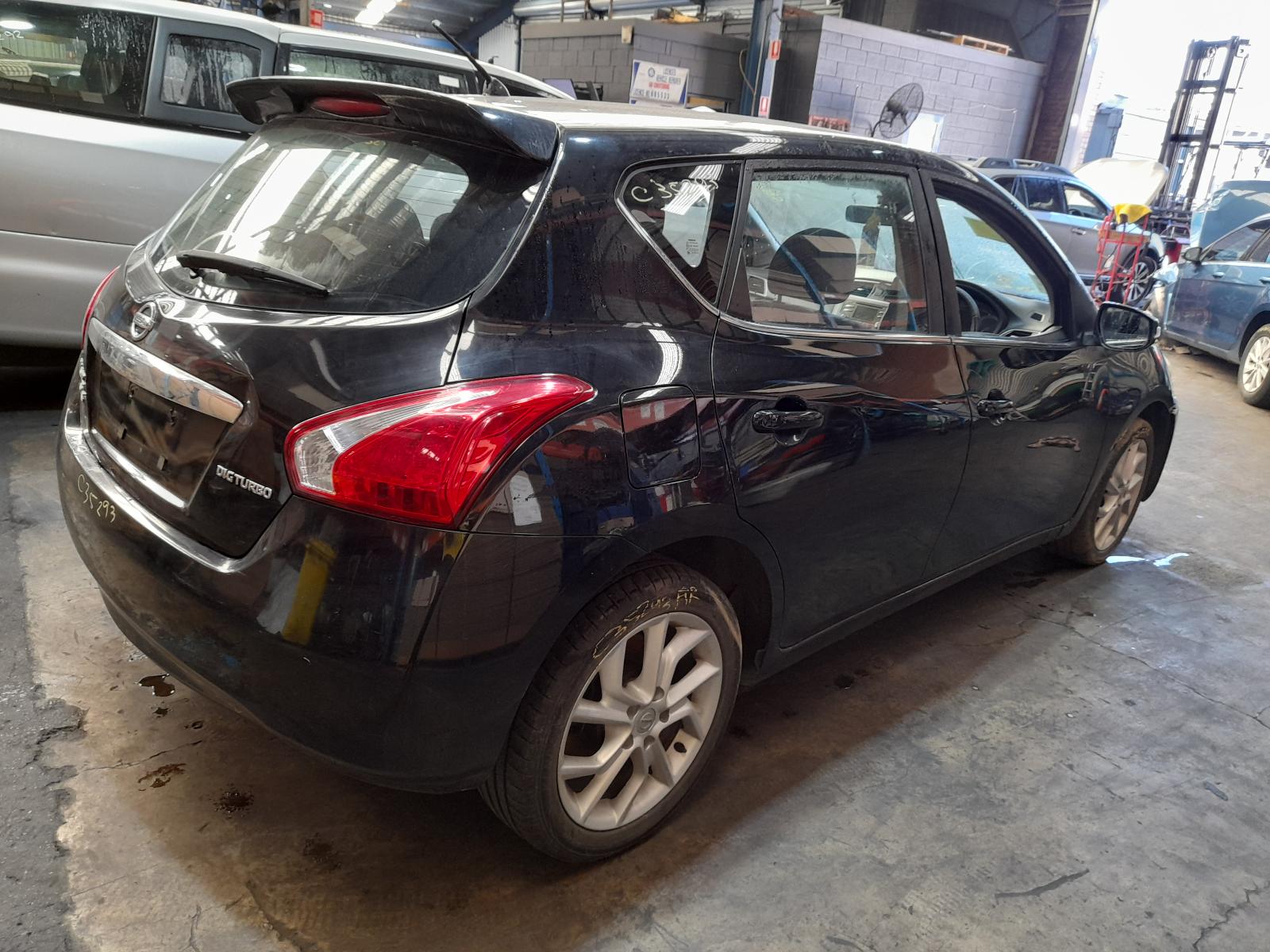 View Auto part Trans/Gearbox Nissan Pulsar 2013