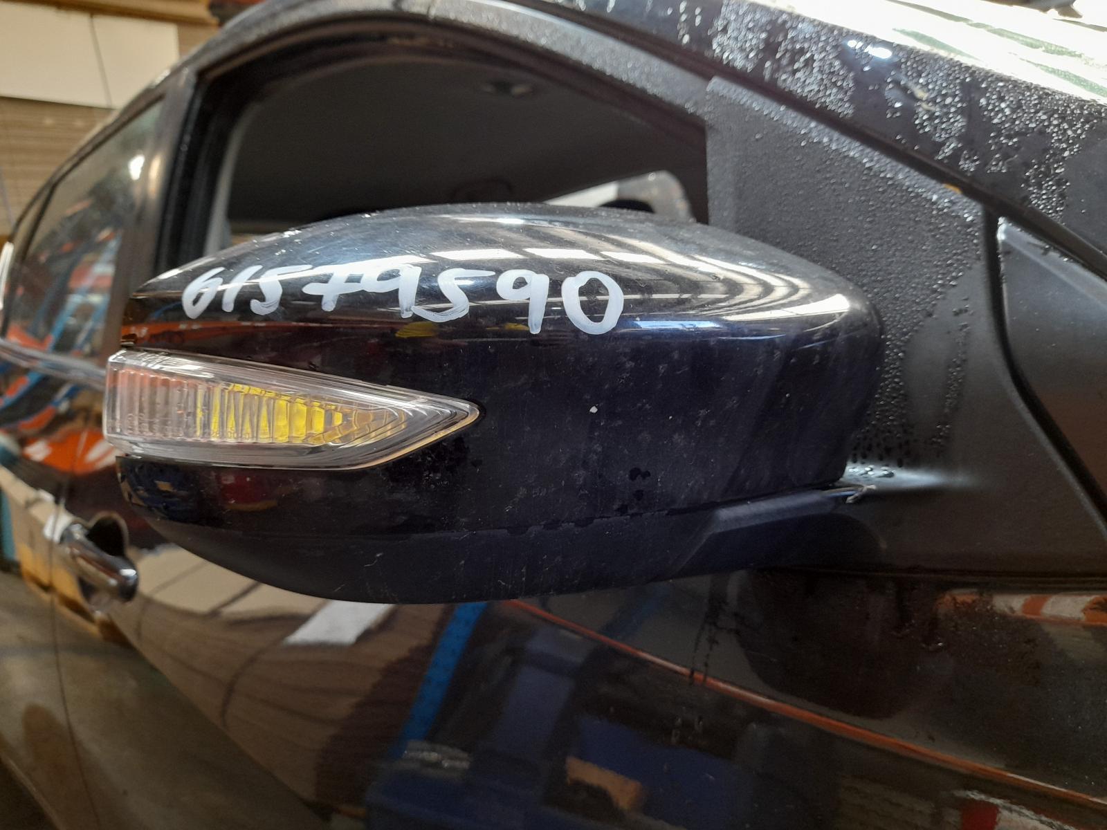 View Auto part Trans/Gearbox Nissan Pulsar 2013
