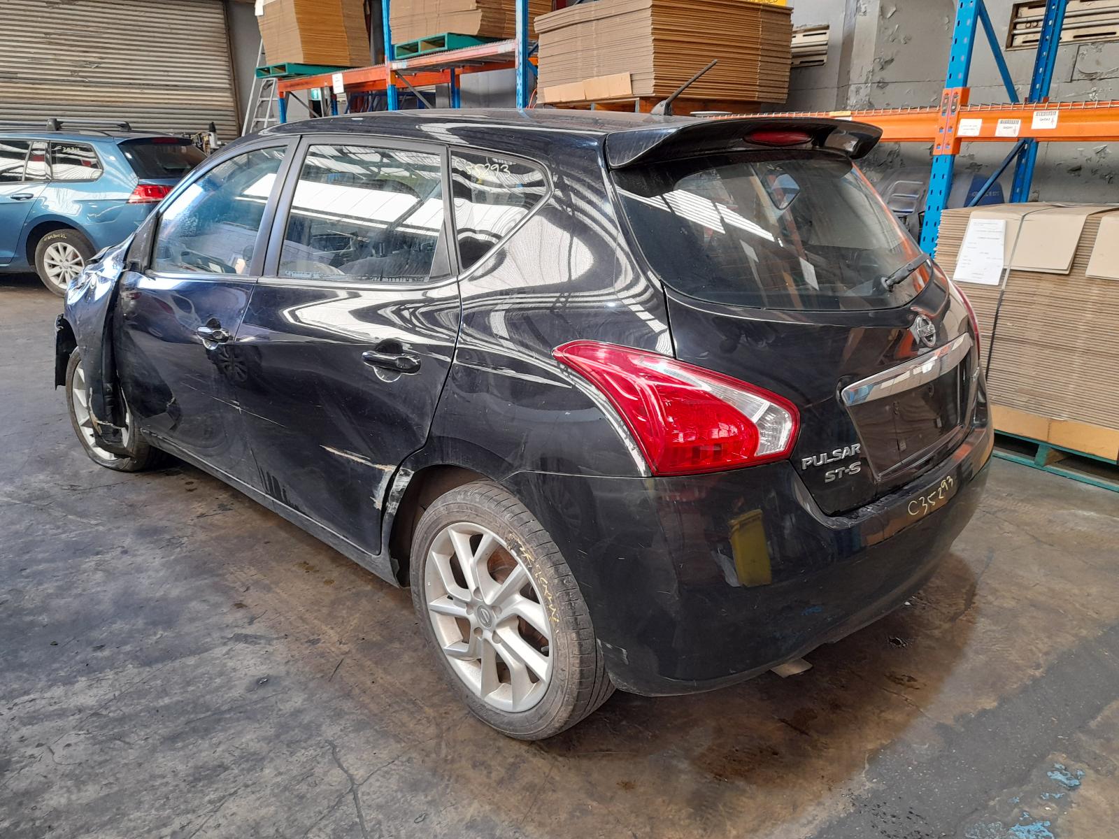 View Auto part Trans/Gearbox Nissan Pulsar 2013
