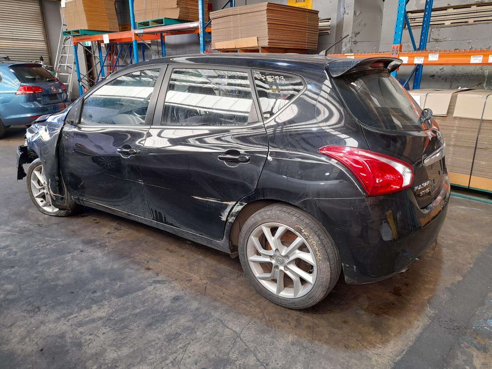 View Auto part Trans/Gearbox Nissan Pulsar 2013