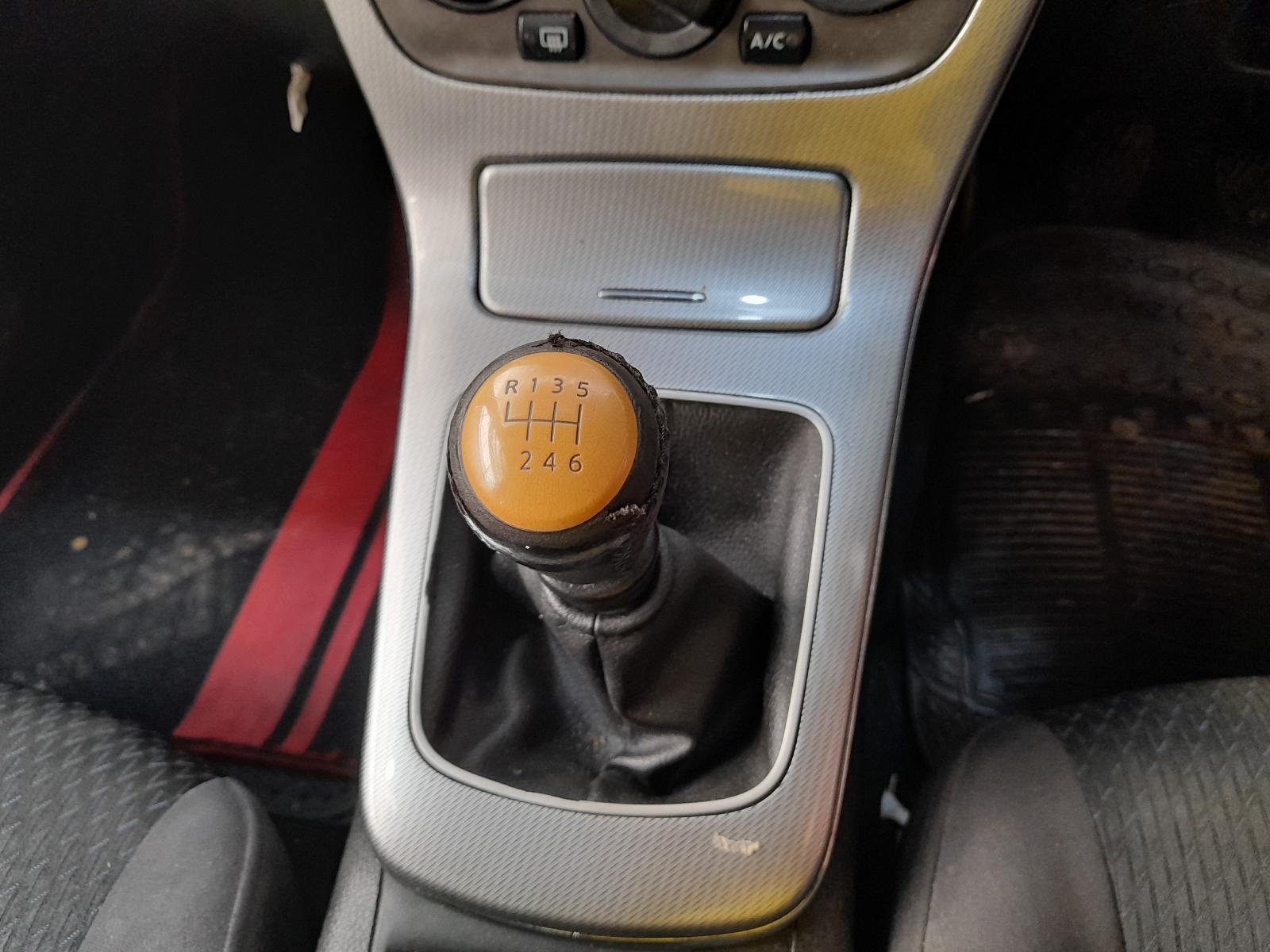 View Auto part Trans/Gearbox Nissan Pulsar 2013