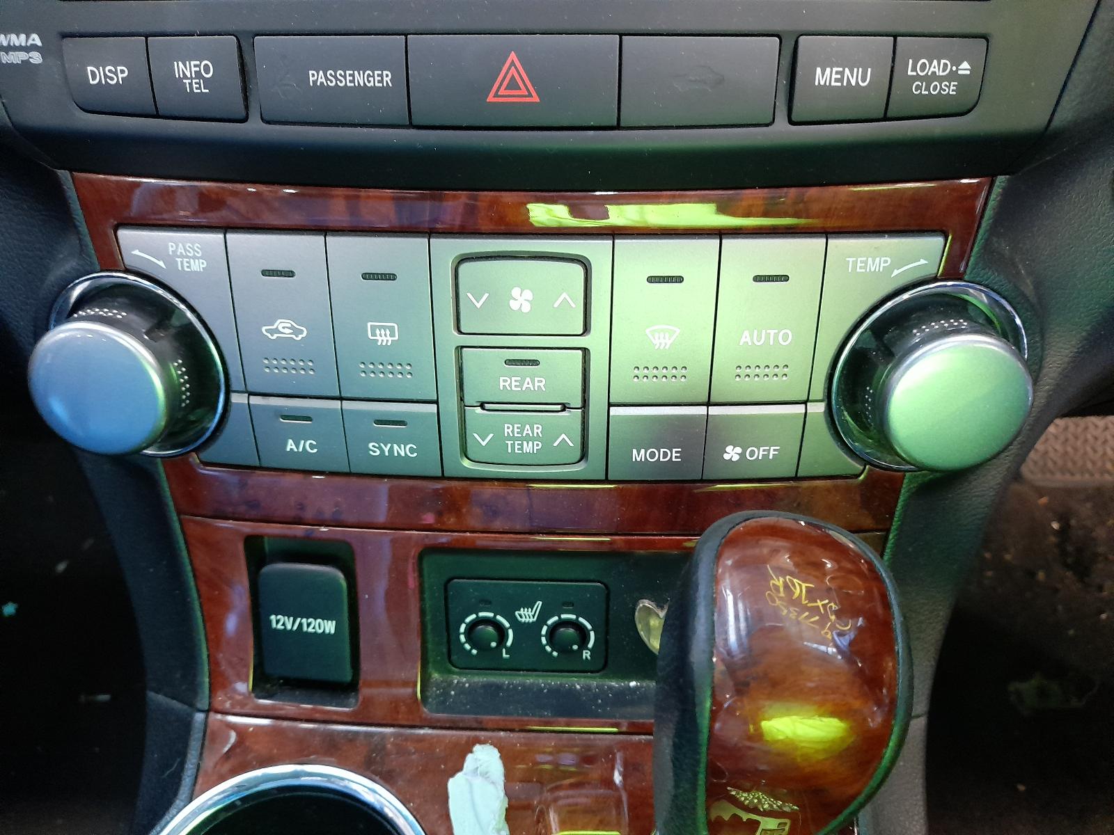 2013 Toyota Kluger Airbag Module/Sensor View Auto part Airbag Module/Sensor Toyota Kluger 2013