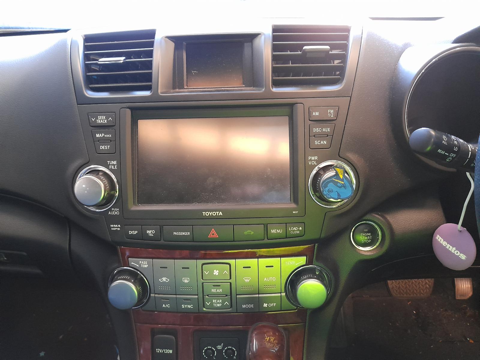 2013 Toyota Kluger Airbag Module/Sensor View Auto part Airbag Module/Sensor Toyota Kluger 2013