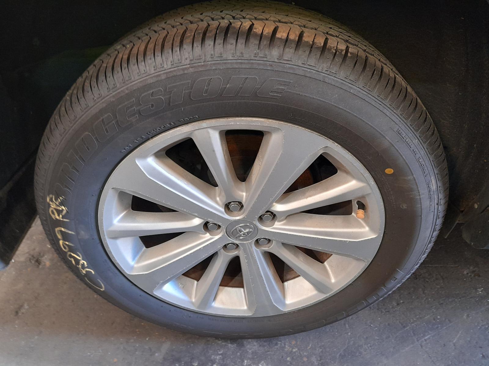 2013 Toyota Kluger Airbag Module/Sensor View Auto part Airbag Module/Sensor Toyota Kluger 2013