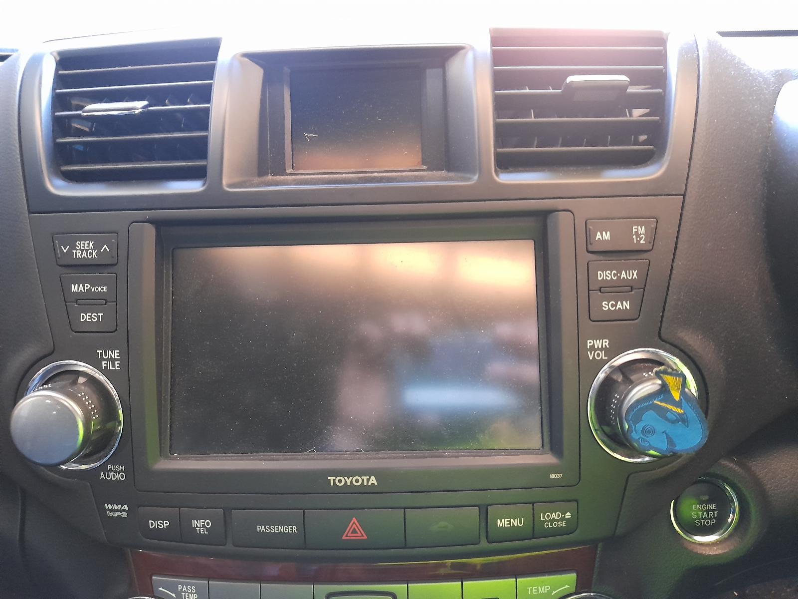 2013 Toyota Kluger Airbag Module/Sensor View Auto part Airbag Module/Sensor Toyota Kluger 2013