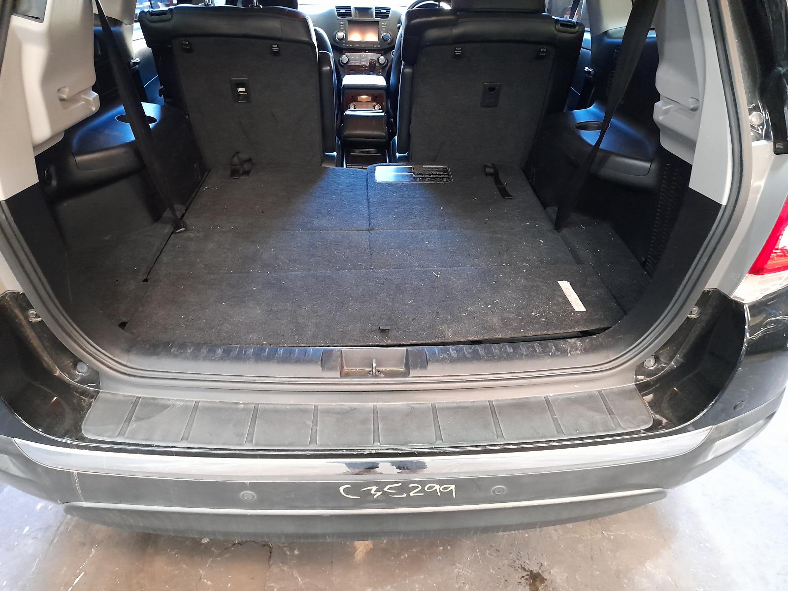 2013 Toyota Kluger Airbag Module/Sensor View Auto part Airbag Module/Sensor Toyota Kluger 2013