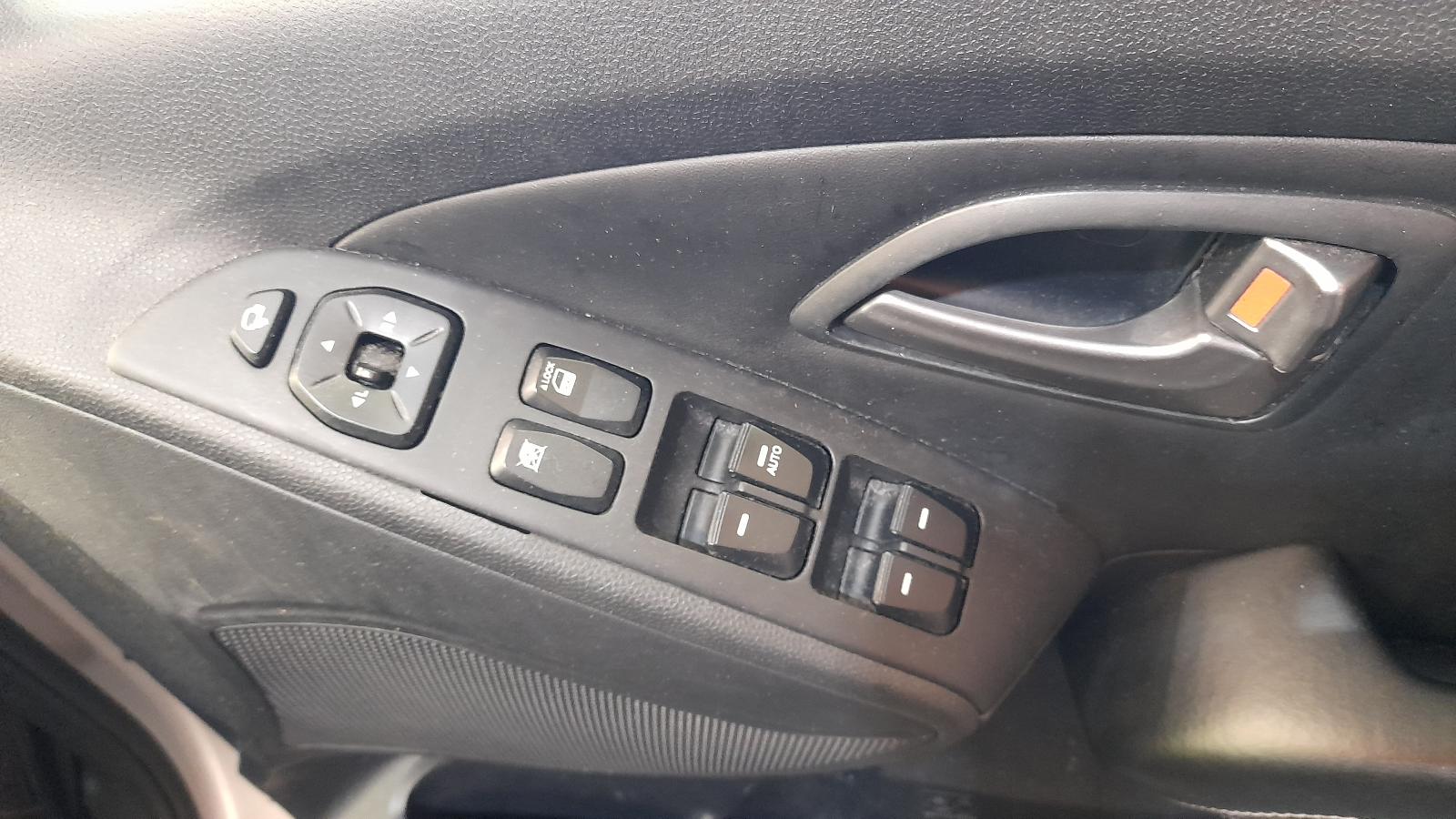 2014 Hyundai Ix35 Right Taillight View Auto part Right Taillight Hyundai Ix35 2014