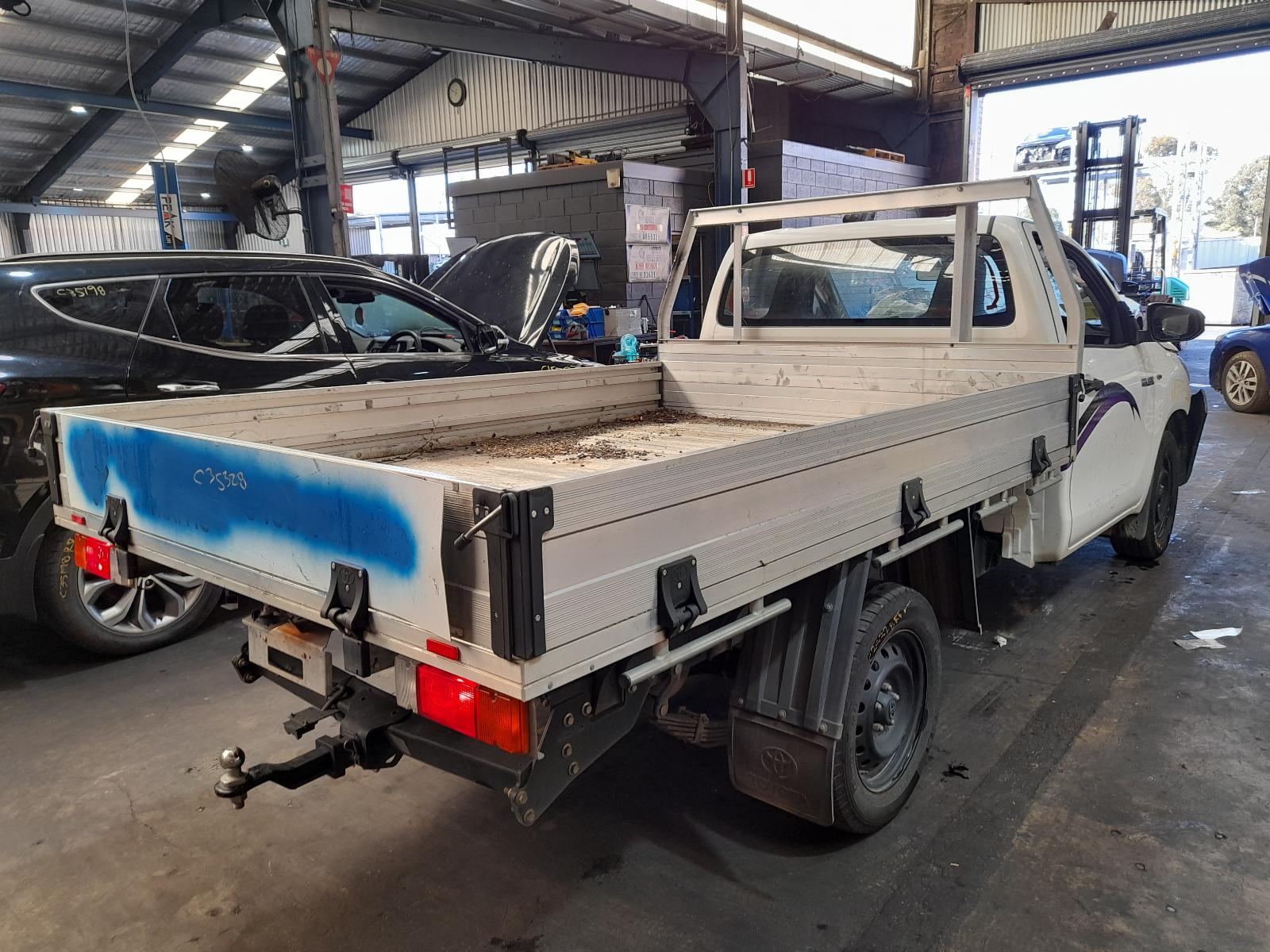 2021 Toyota Hilux Right Headlamp View Auto part Right Headlamp Toyota Hilux 2021