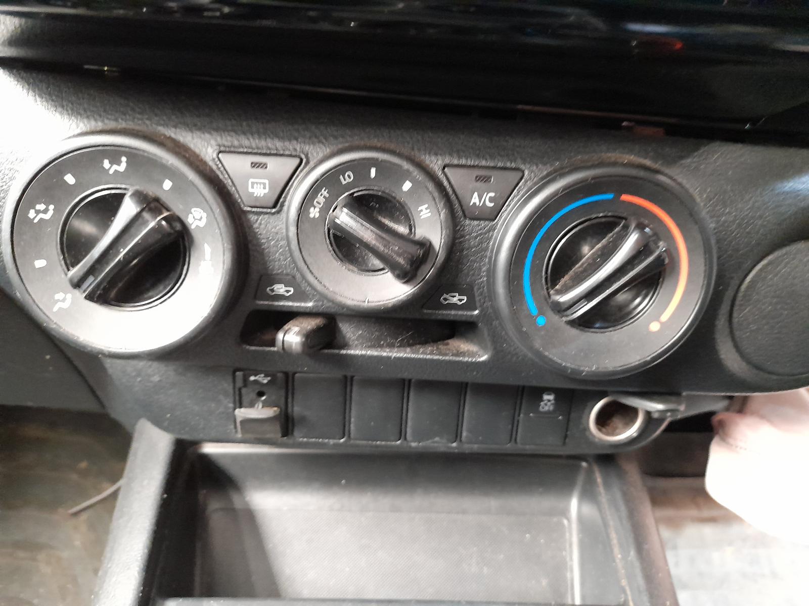 2021 Toyota Hilux Right Headlamp View Auto part Right Headlamp Toyota Hilux 2021