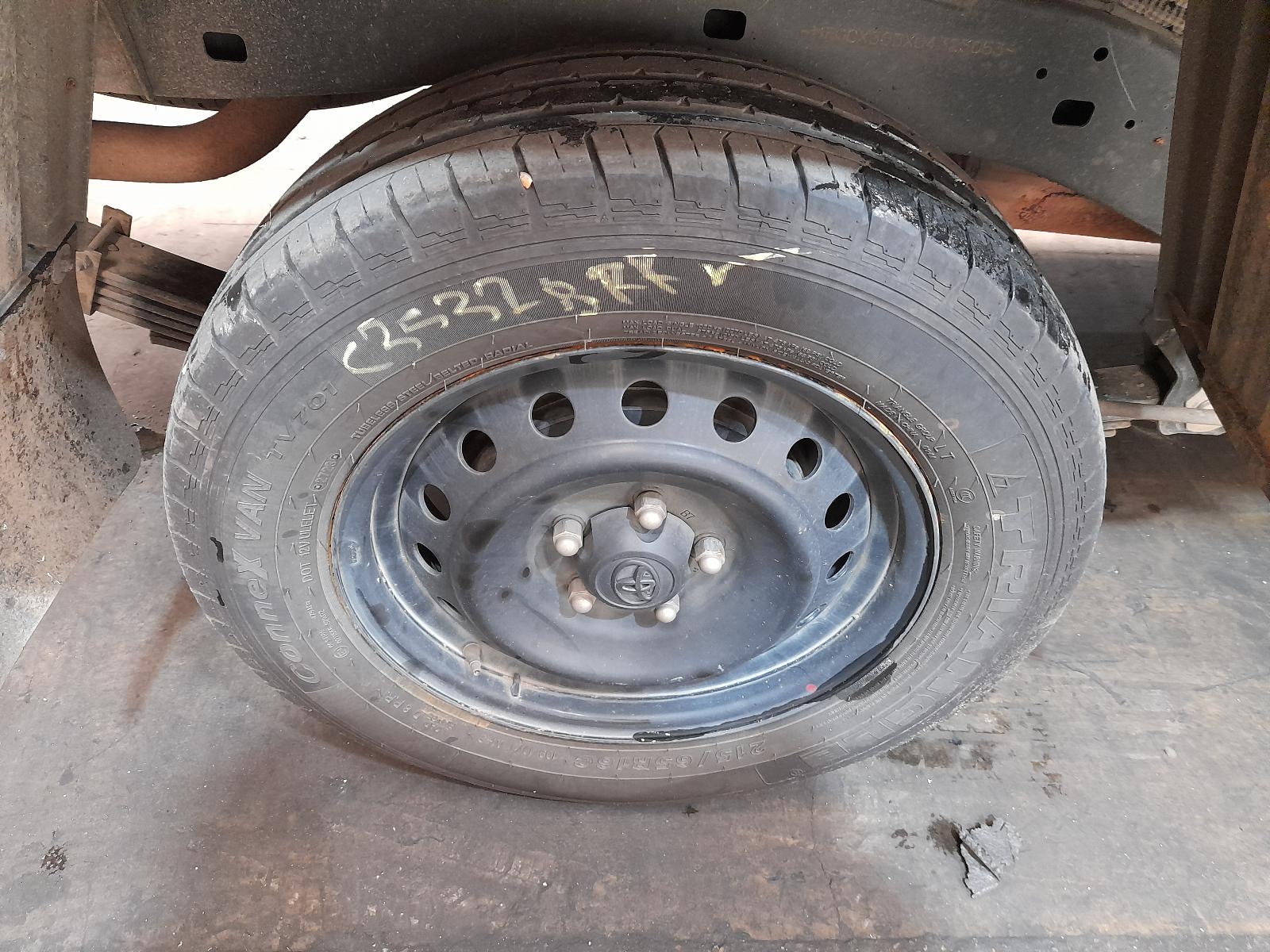 2021 Toyota Hilux Right Headlamp View Auto part Right Headlamp Toyota Hilux 2021