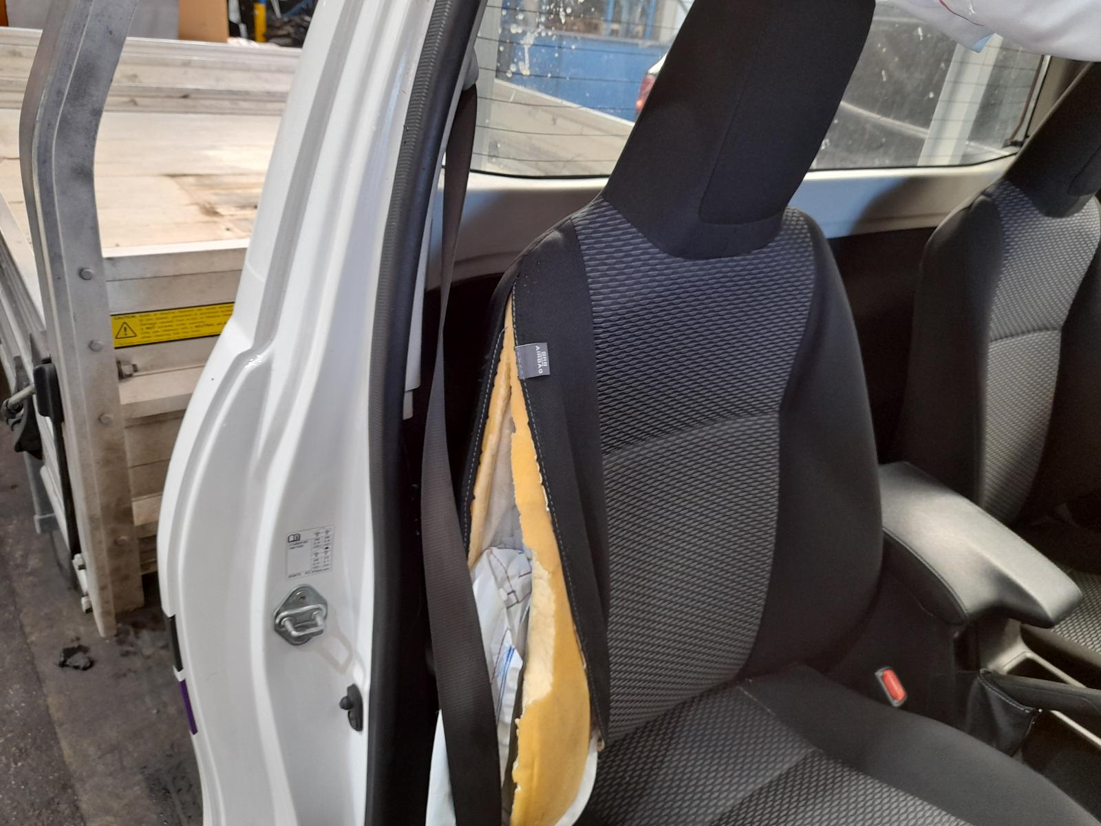 2021 Toyota Hilux Right Headlamp View Auto part Right Headlamp Toyota Hilux 2021