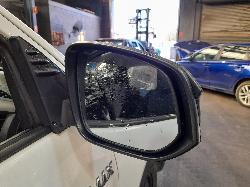 View Auto part Right Headlamp Toyota Hilux 2021