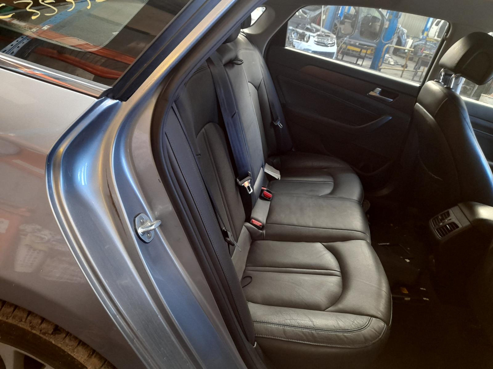 View Auto part Radio/Cd/Dvd/Sat/Tv Hyundai Sonata 2015