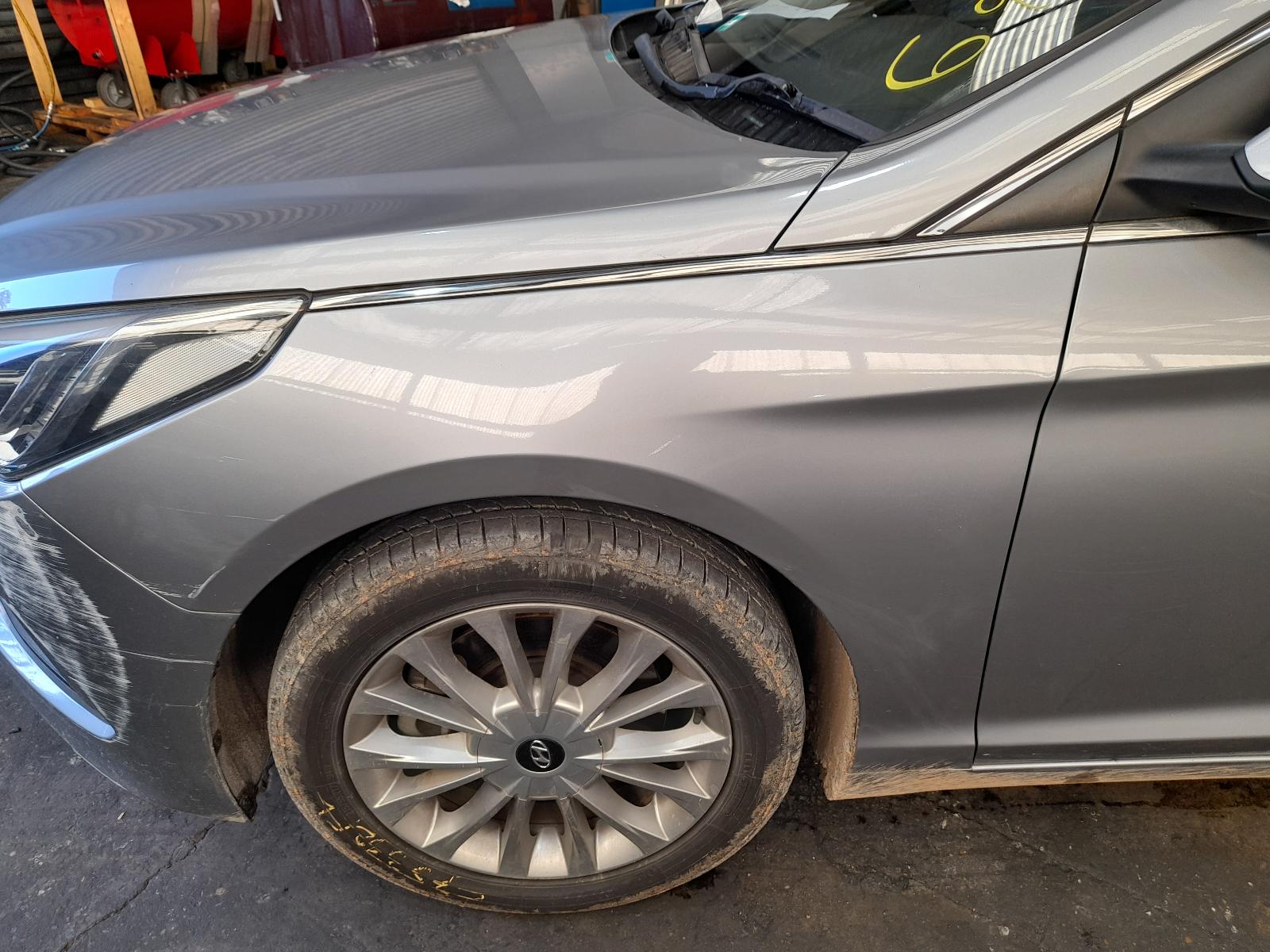 View Auto part Radio/Cd/Dvd/Sat/Tv Hyundai Sonata 2015