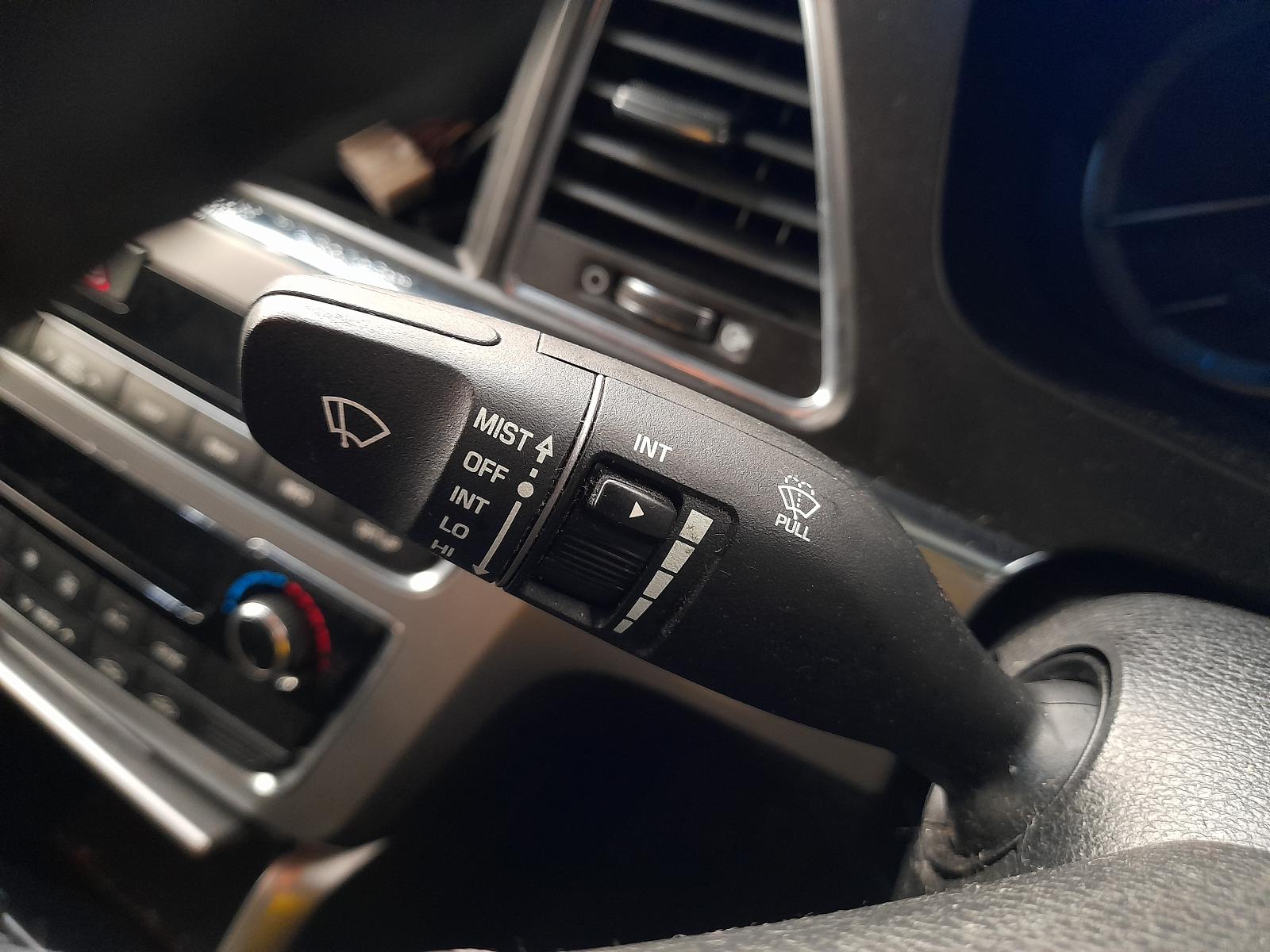 View Auto part Radio/Cd/Dvd/Sat/Tv Hyundai Sonata 2015