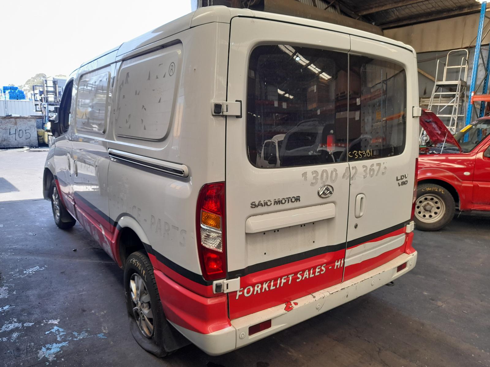 View Auto part Rear/Tailgate Glass Ldv V80 2021