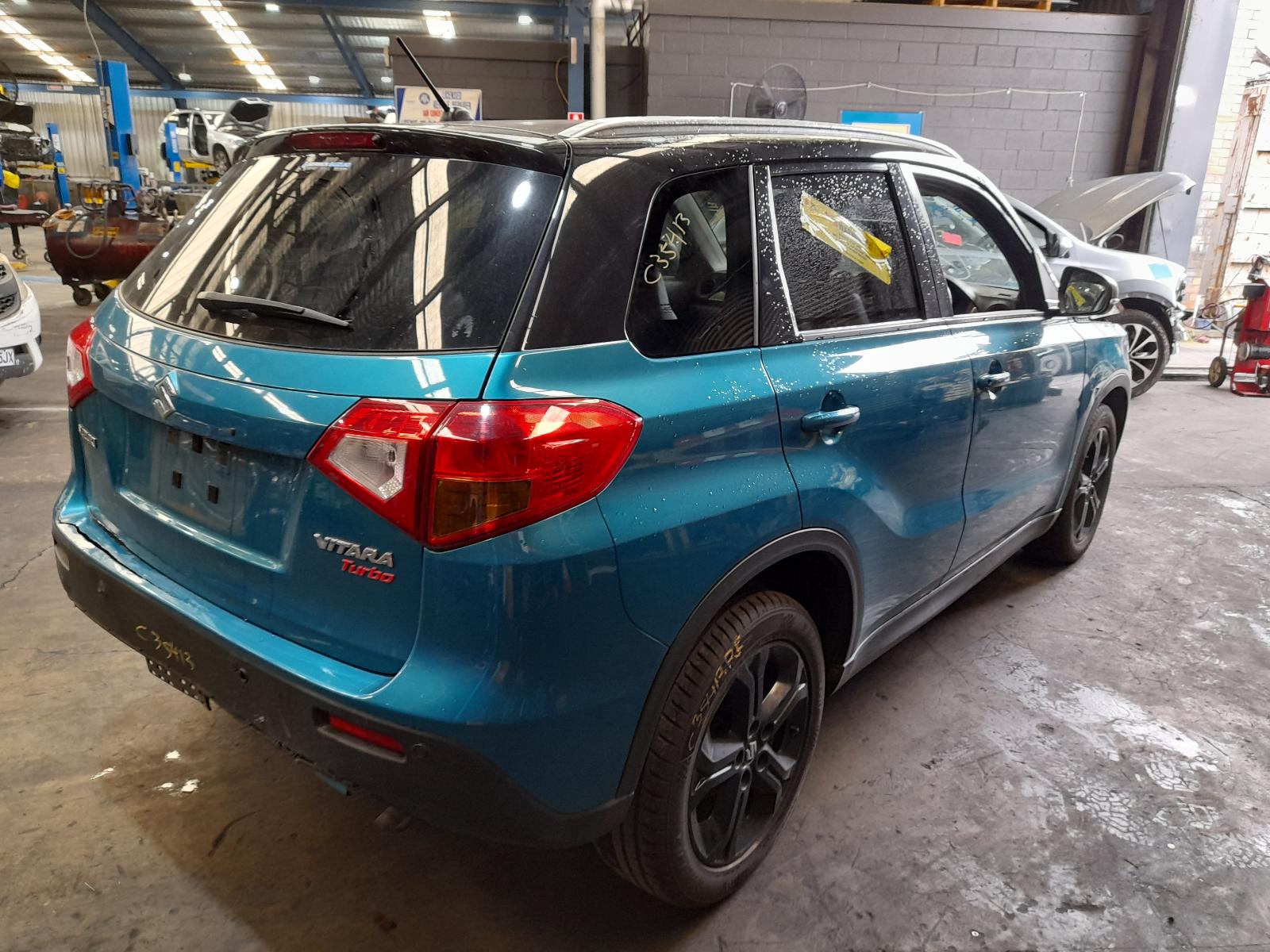View Auto part null Suzuki Vitara 2016