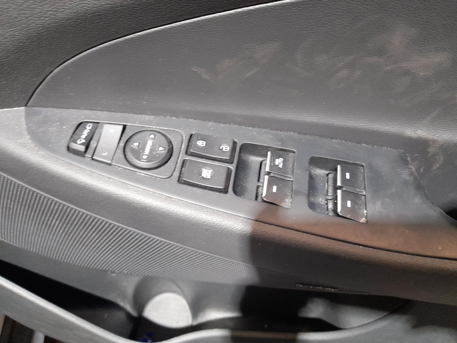 View Auto part Washer Bottle Hyundai Tucson 2020