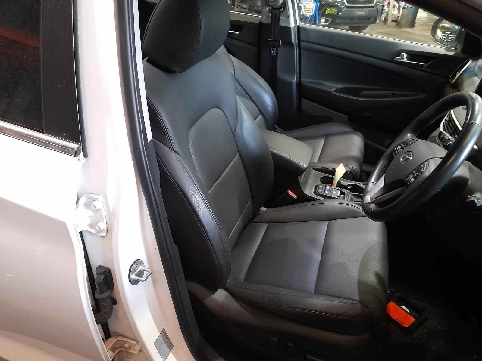 View Auto part Washer Bottle Hyundai Tucson 2020