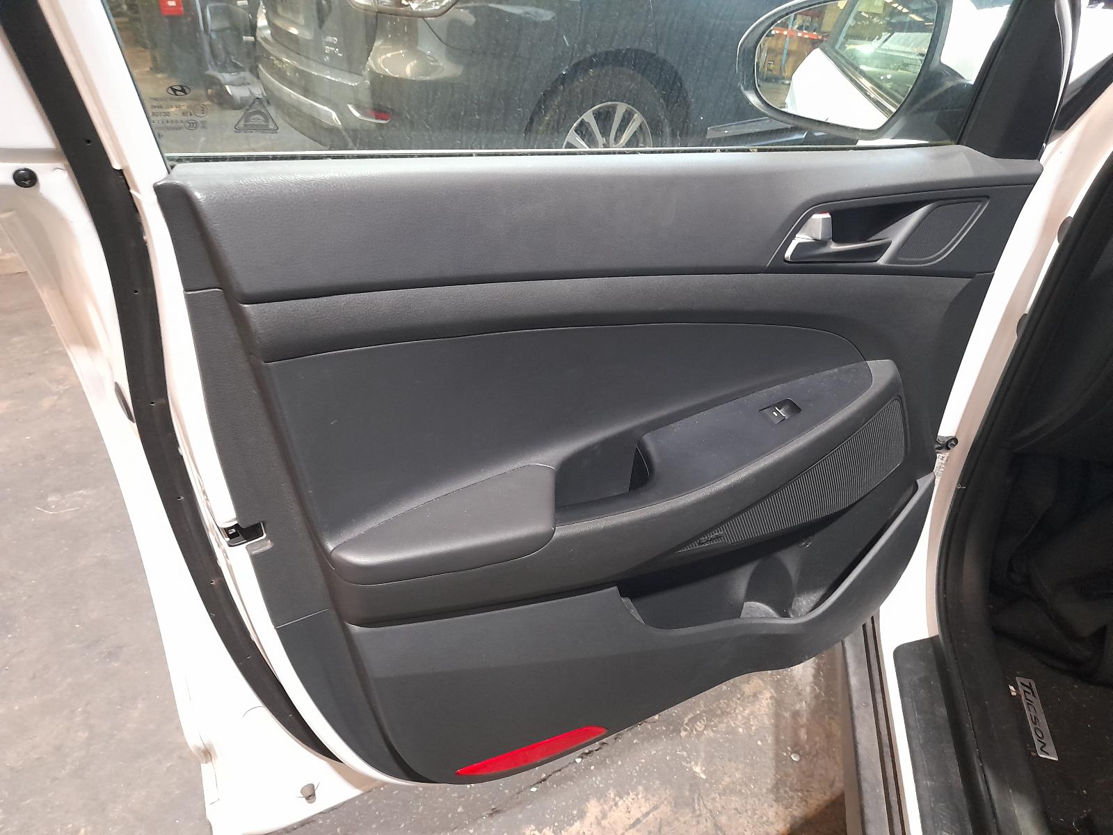 View Auto part Washer Bottle Hyundai Tucson 2020