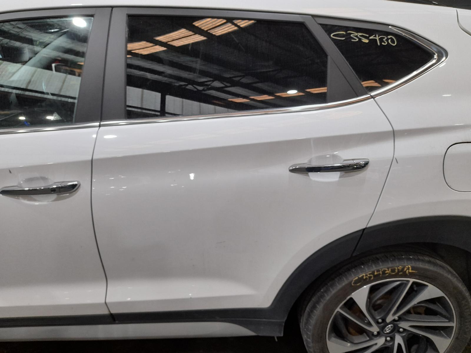 View Auto part Washer Bottle Hyundai Tucson 2020