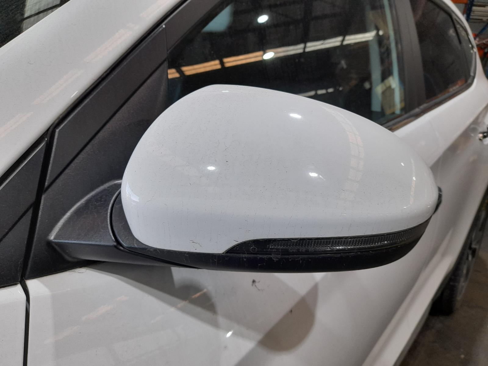 View Auto part Washer Bottle Hyundai Tucson 2020