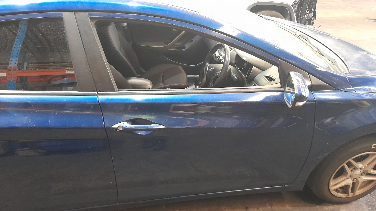 View Auto part Seatbelt/Stalk Hyundai Elantra 2013