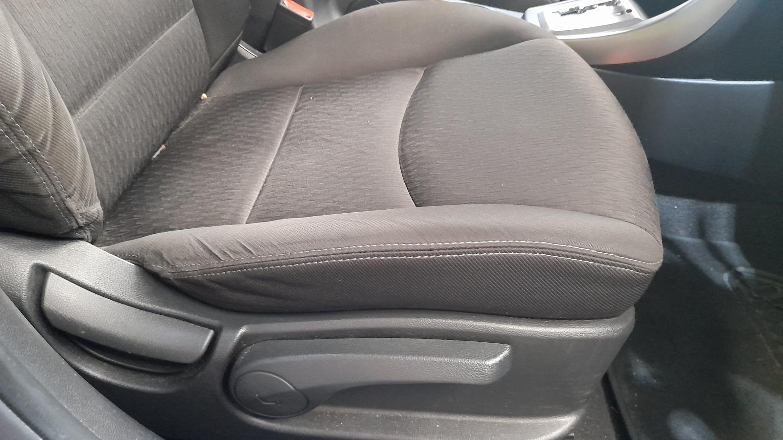 View Auto part Seatbelt/Stalk Hyundai Elantra 2013