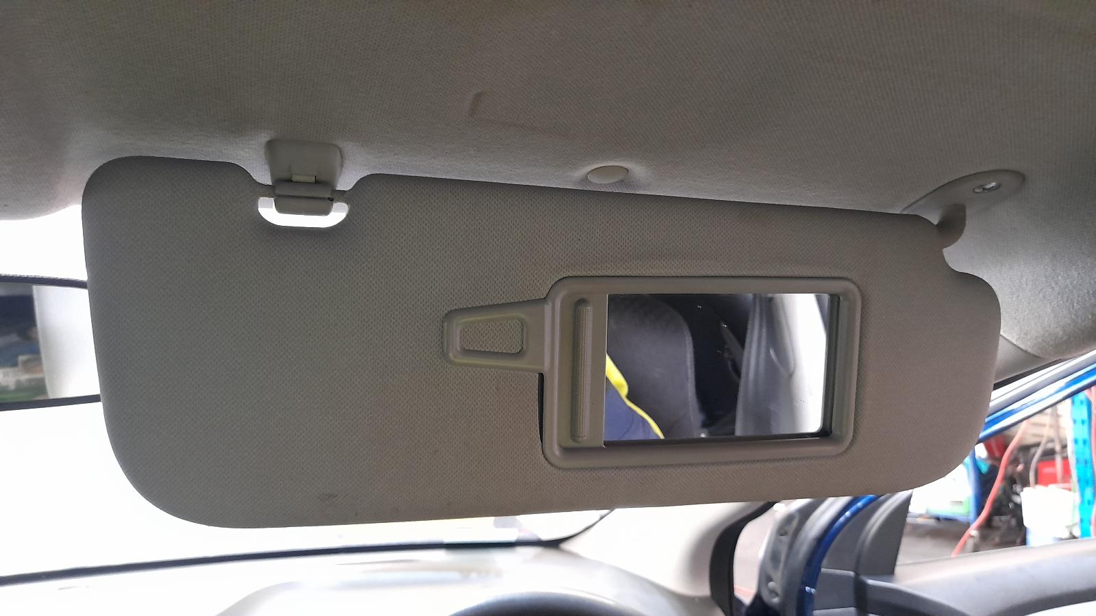 View Auto part Seatbelt/Stalk Hyundai Elantra 2013