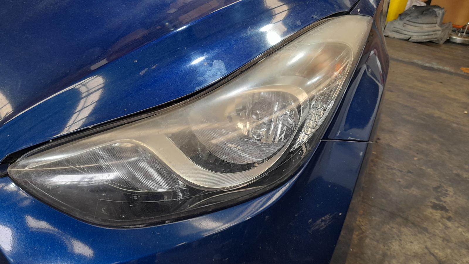 View Auto part Seatbelt/Stalk Hyundai Elantra 2013