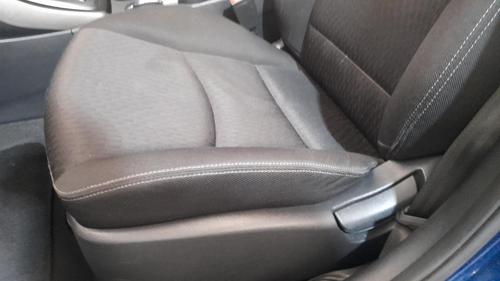 View Auto part Seatbelt/Stalk Hyundai Elantra 2013