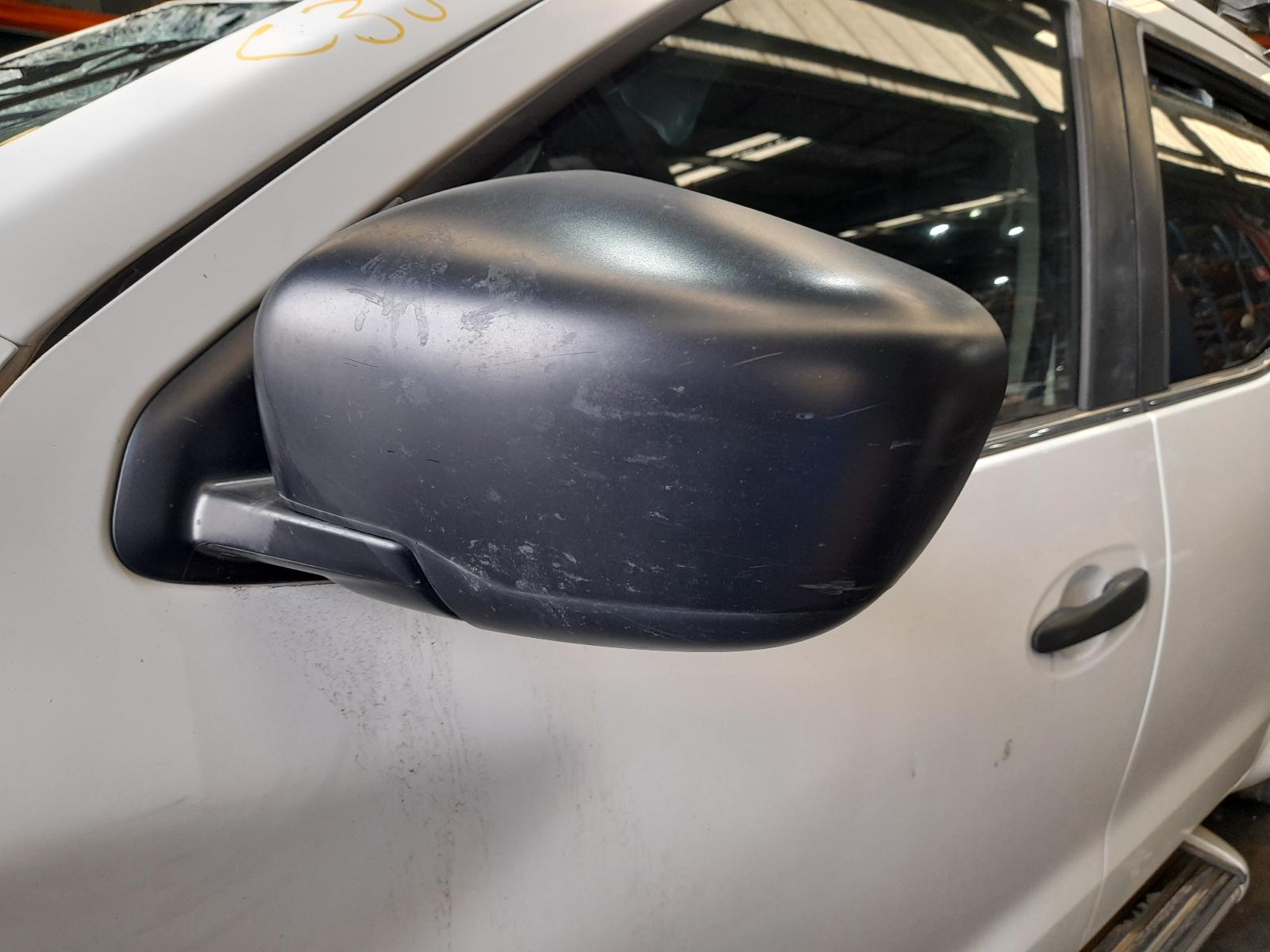 2017 Nissan Navara Ecu View Auto part Ecu Nissan Navara 2017