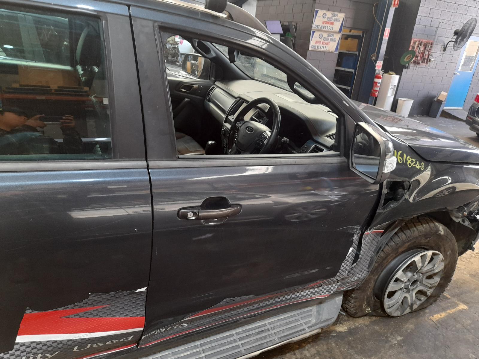 View Auto part Heater/Ac Controls Ford Ranger 2016