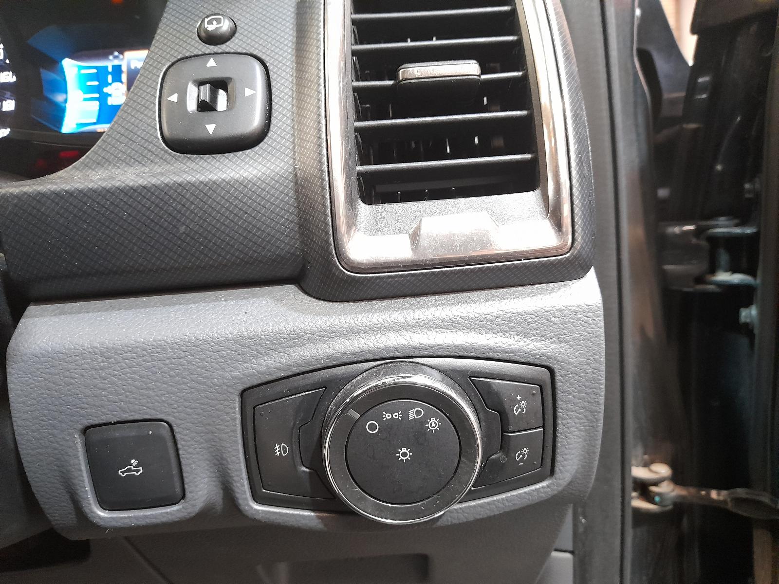 View Auto part Heater/Ac Controls Ford Ranger 2016