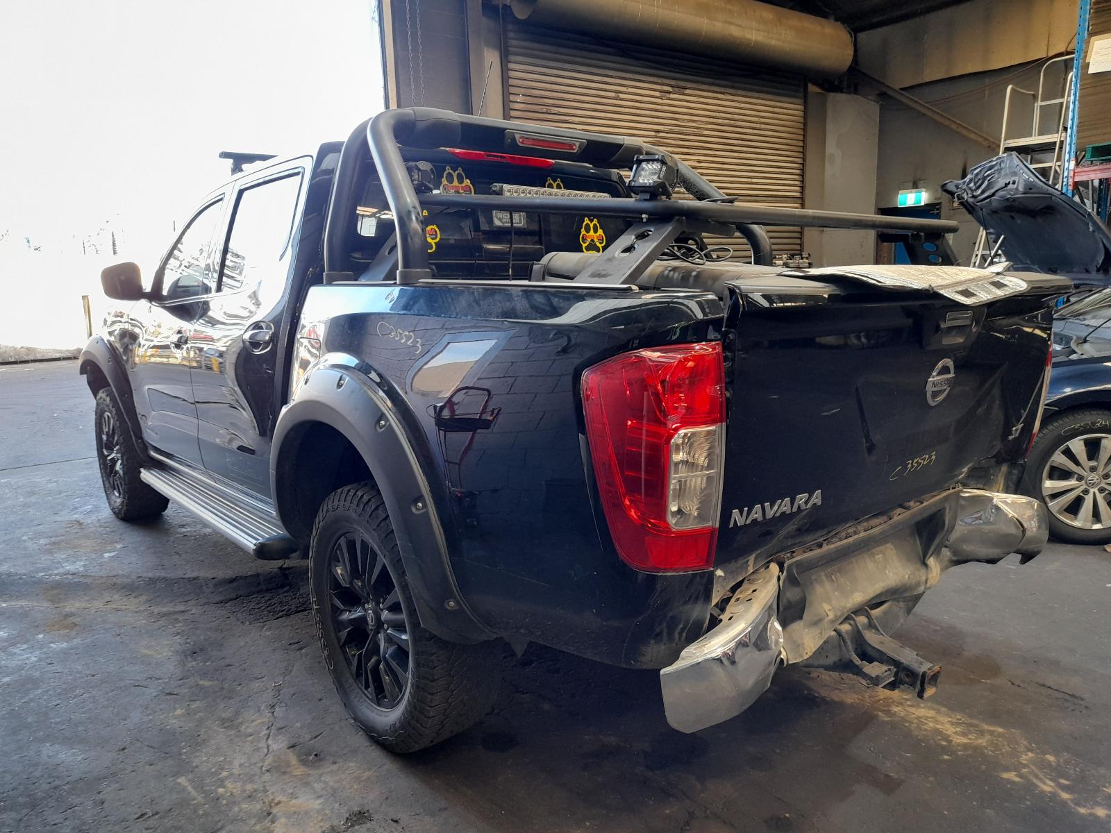 View Auto part Left Door Mirror Nissan Navara 2018